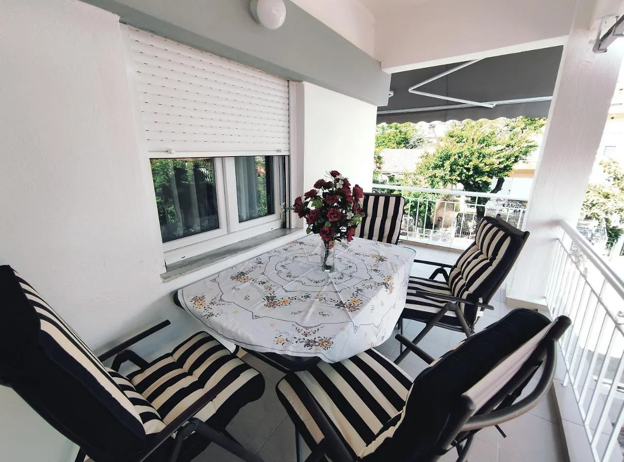 Seaside Apartments Nea Iraklia