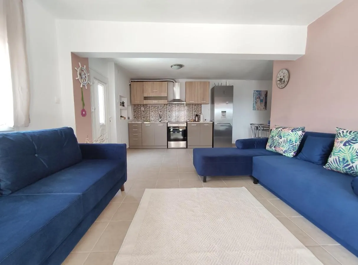 Seaside Apartments Nea Iraklia